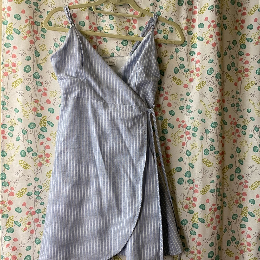 Linen Lux wrap dress